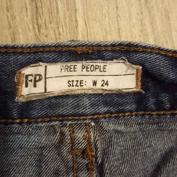 Free People jean short - Picture 3 of 6